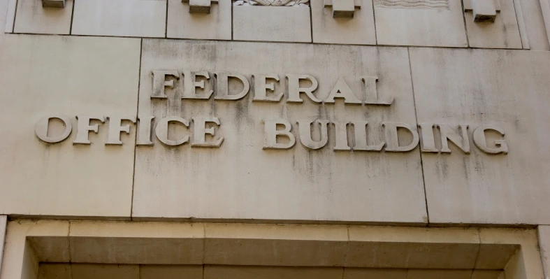 Image_of_a_federal_office_building