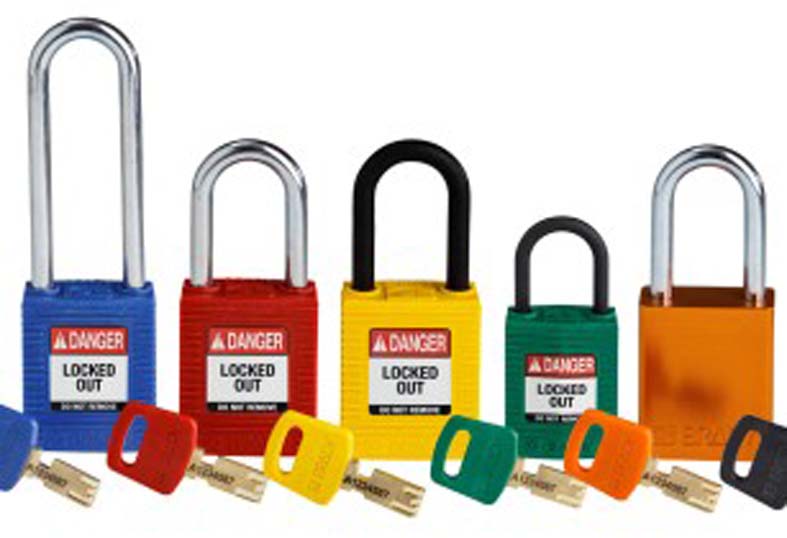 SafeKey Family Colour v3 lowres 2